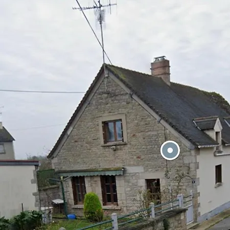 Holiday home Maison Entiere De 2 A 8 Couchages *