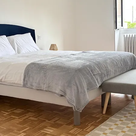 Maison Entiere De 2 A 8 Couchages